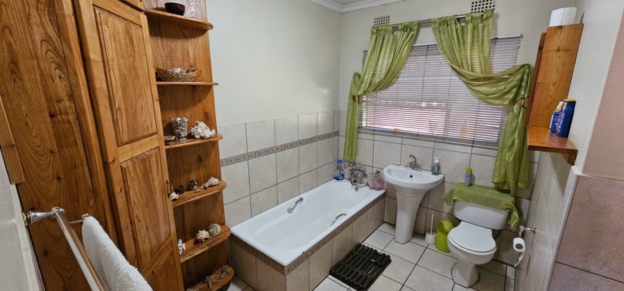 3 Bedroom Property for Sale in Brits North West